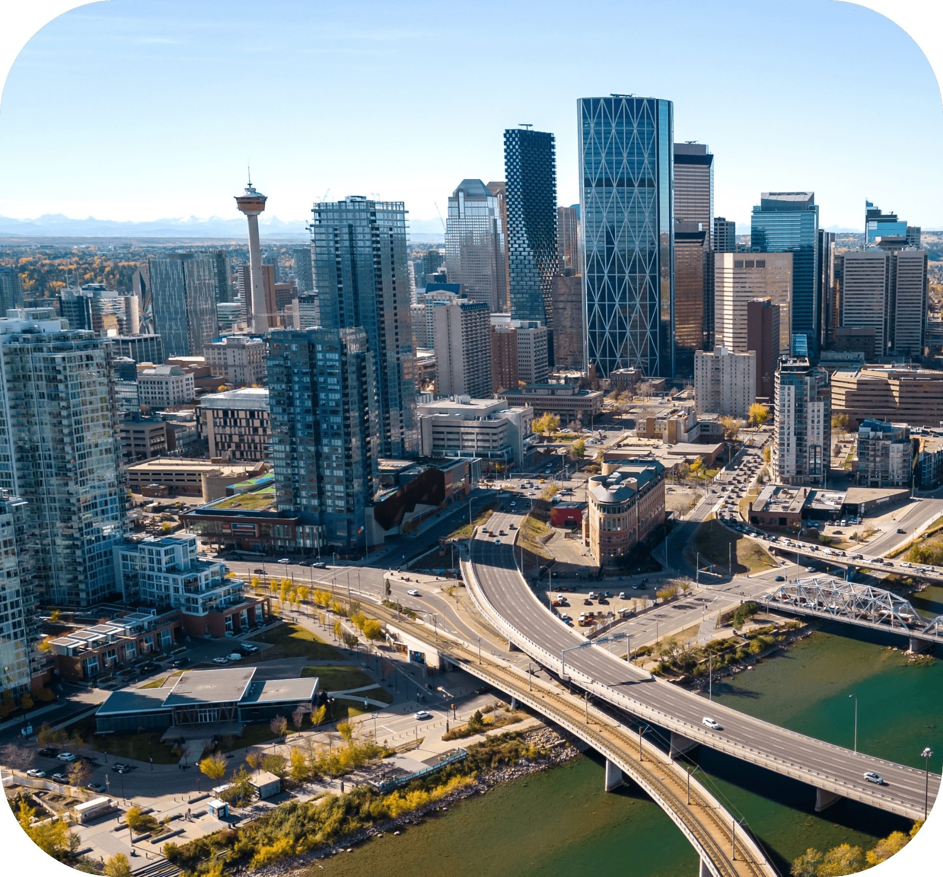 An airial photograph of the city of Calgary downtown skyline.